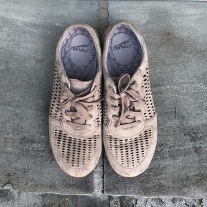 Dansko Women’s Charlie Sneaker Size: 41